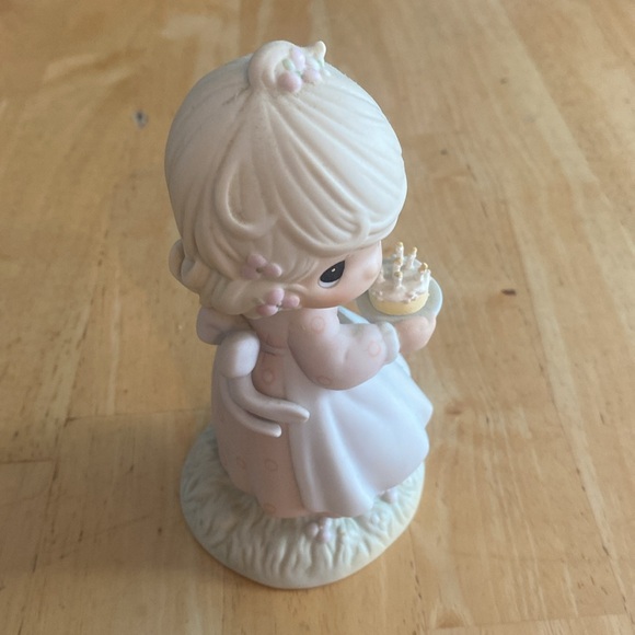 Vintage Precious Moments May Your Birthday Be A Blessing about 5.5 in tall 1990 - Picture 4 of 6